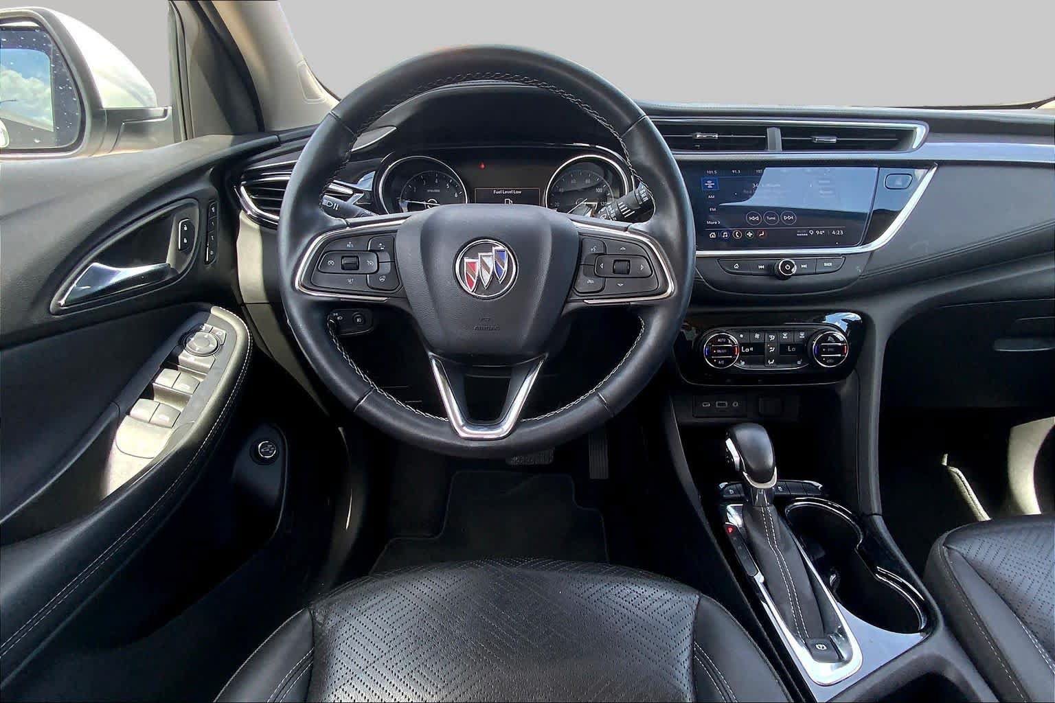Certified 2023 Buick Encore GX Essence w/ Experience Buick Package FWD image 5