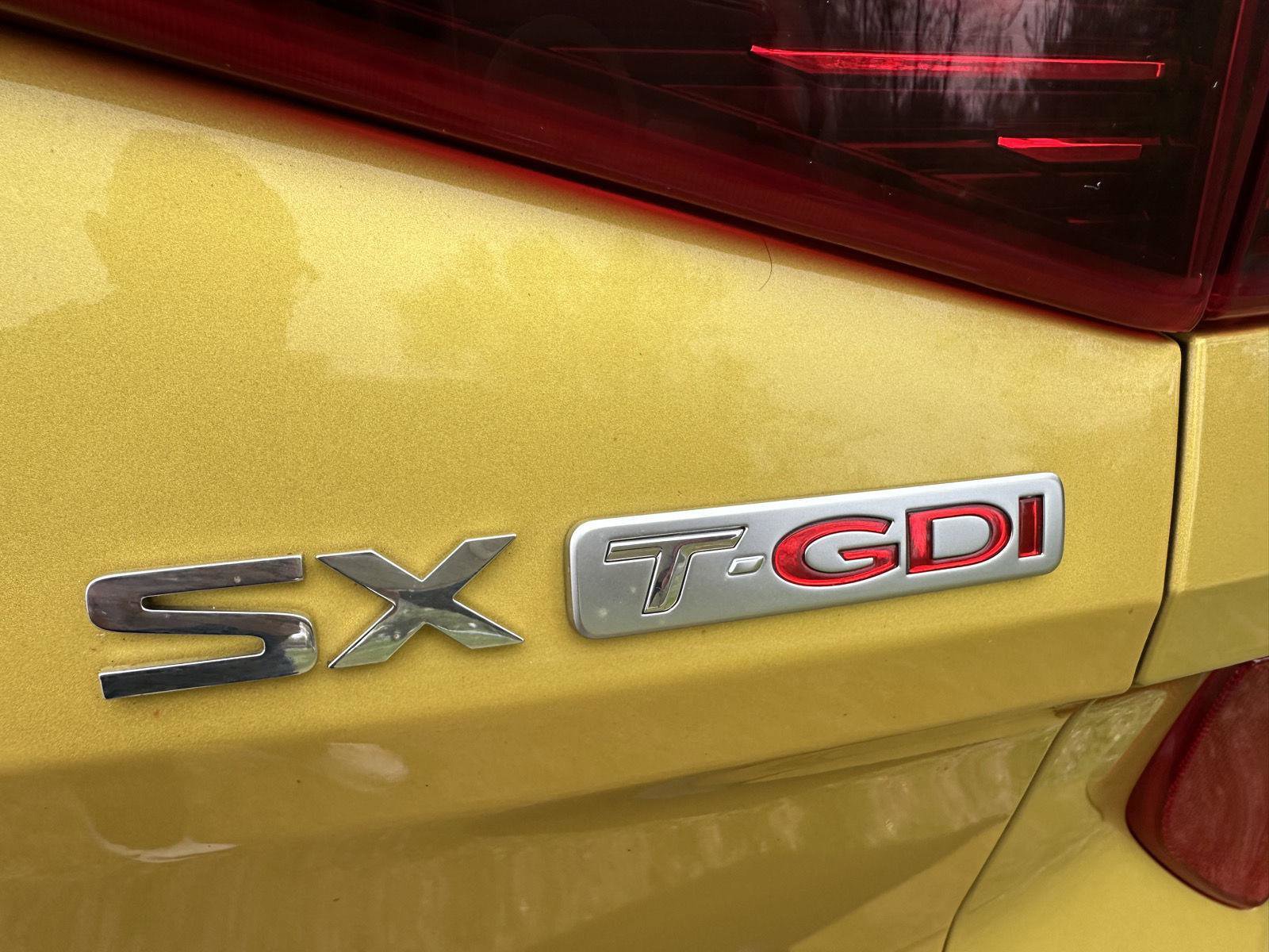 Used 2021 Kia Seltos SX w/ SX Sunroof Package AWD/4WD image 5