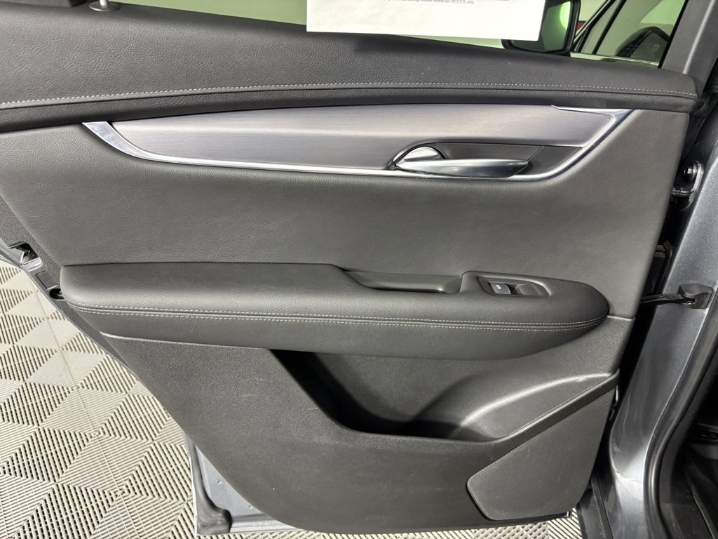 Used 2020 Cadillac XT5 Luxury image 46