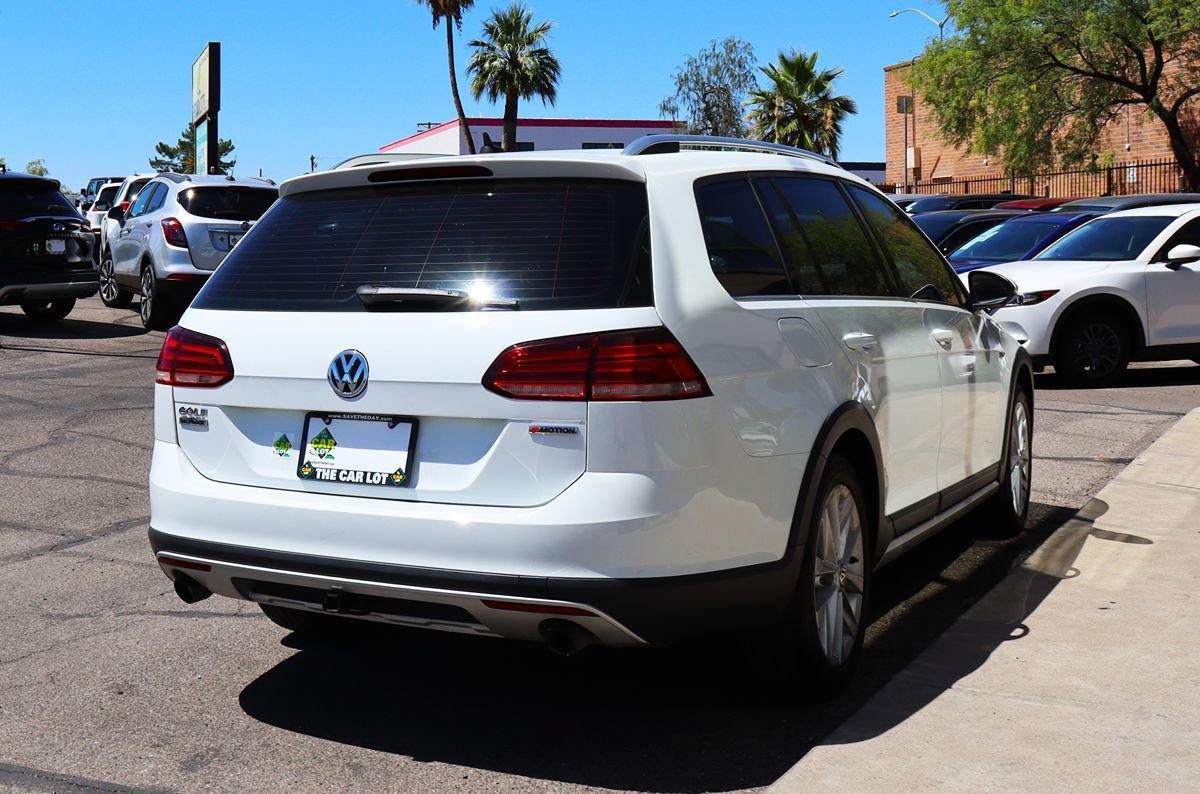 Used 2019 Volkswagen Golf Alltrack S AWD/4WD image 13