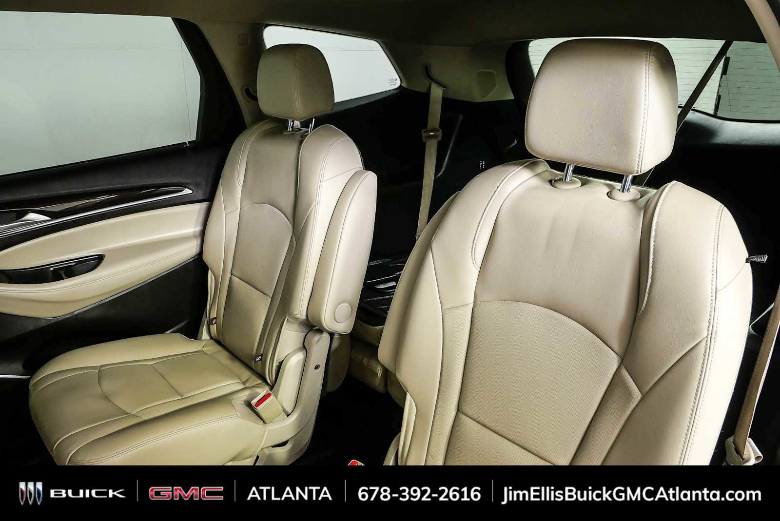 Used 2020 Buick Enclave Premium w/ Sun and Sites Package FWD image 18