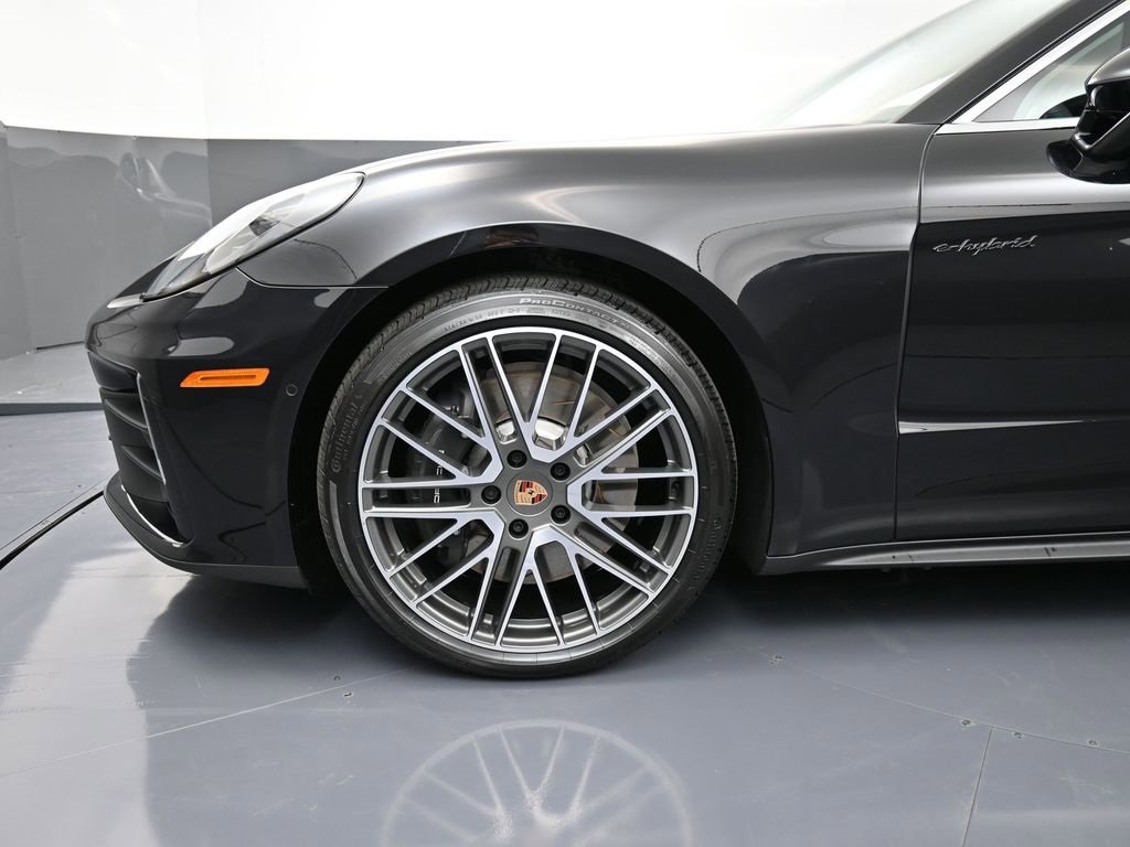 New 2026 Porsche Panamera 4 image 5