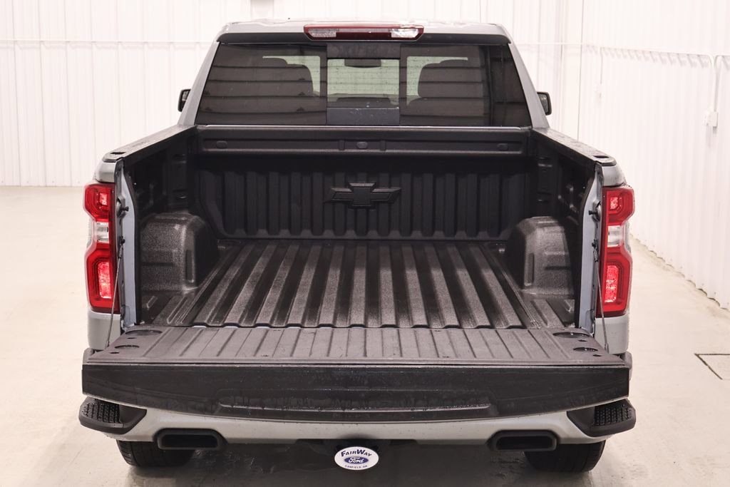 Used 2023 Chevrolet Silverado 1500 RST w/ Redline Edition AWD/4WD image 36