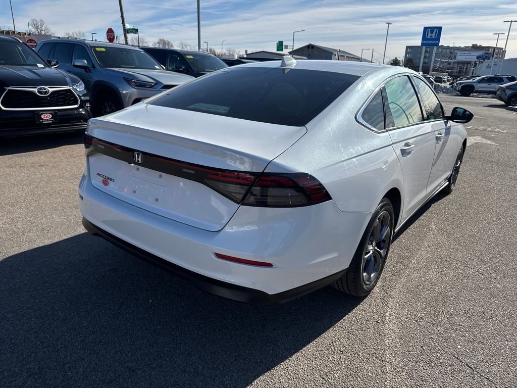 Used 2023 Honda Accord EX image 7