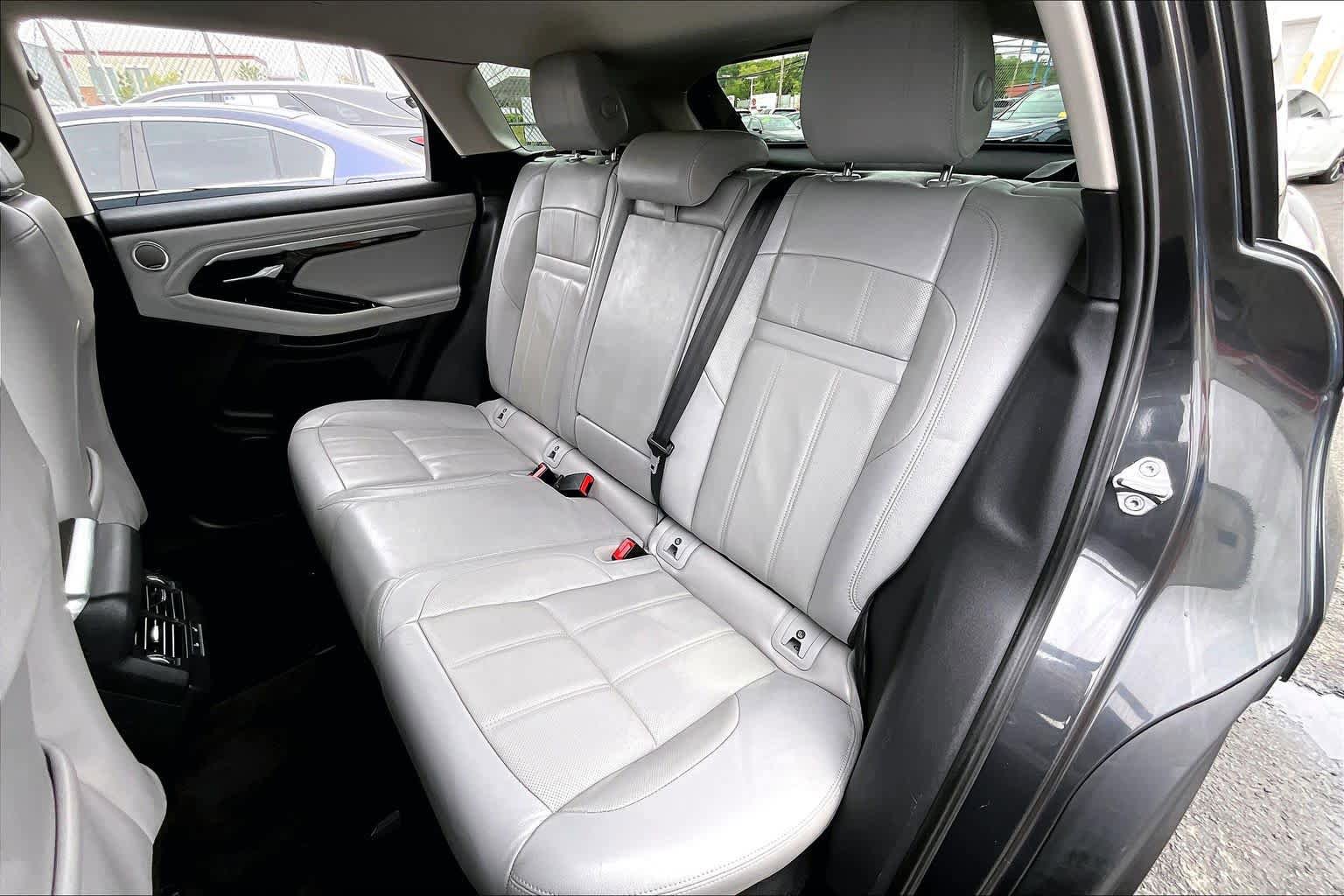 Used 2020 Land Rover Range Rover Evoque SE AWD/4WD image 20