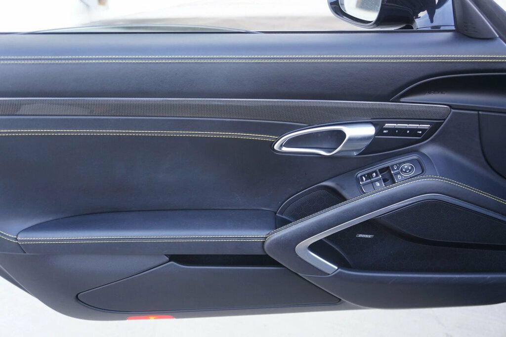 Used 2017 Porsche 911 Turbo S w/ Light Design Package AWD/4WD image 17