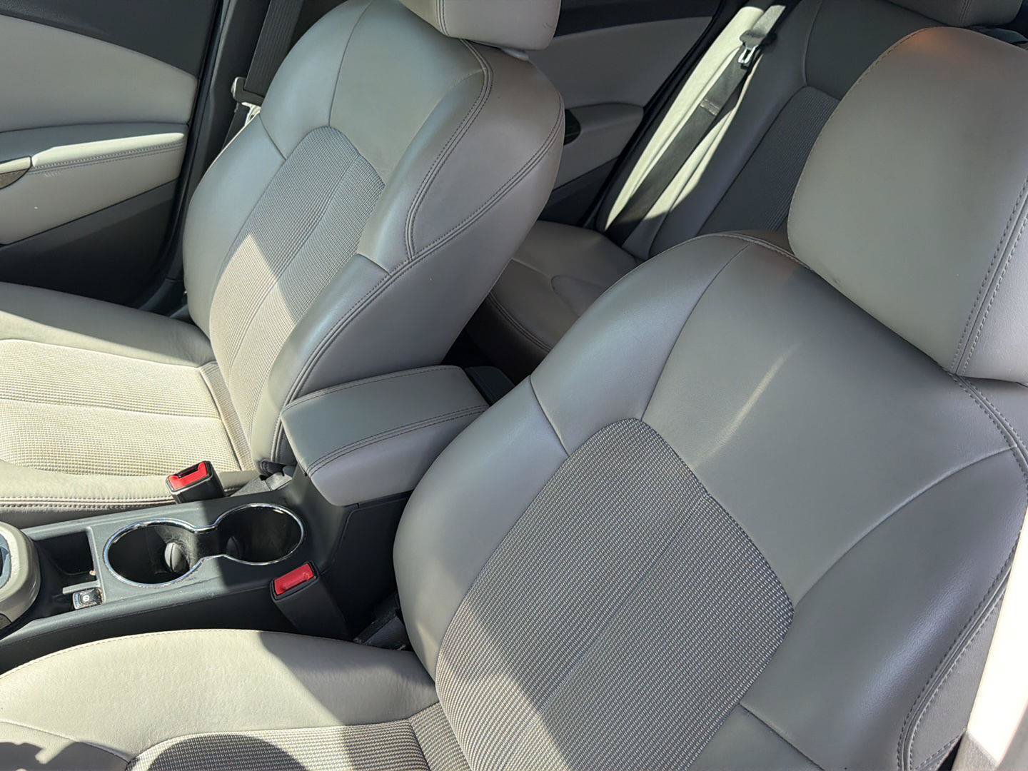 Used 2016 Buick Verano FWD image 27