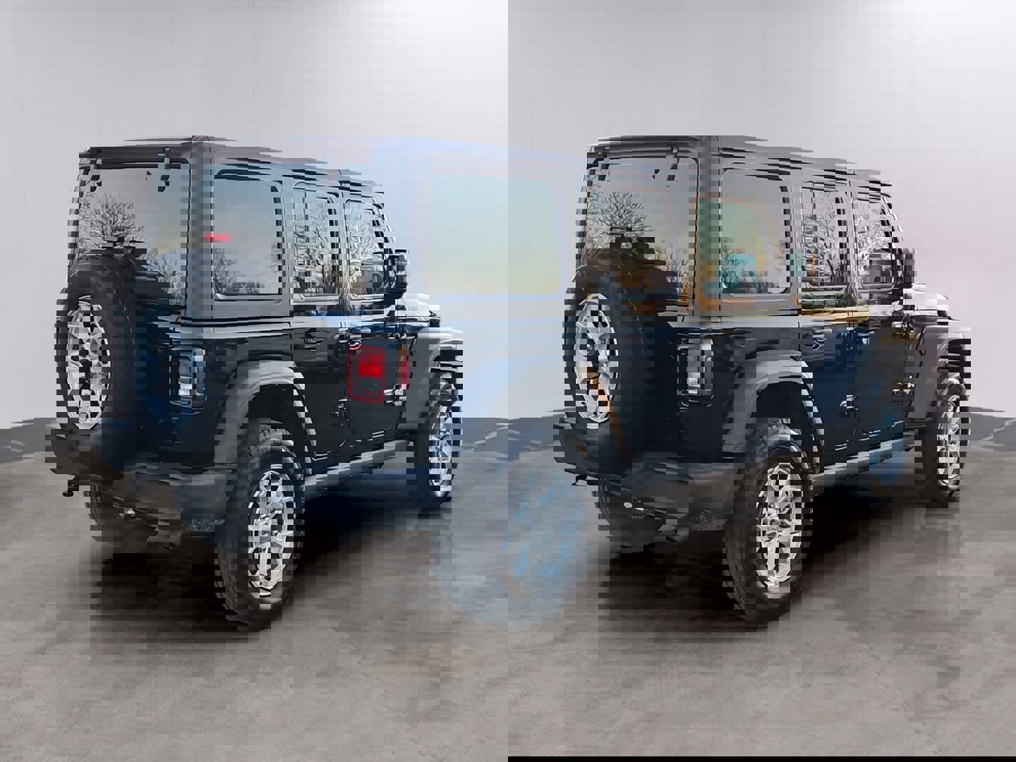 Used 2021 Jeep Wrangler Unlimited Islander image 4