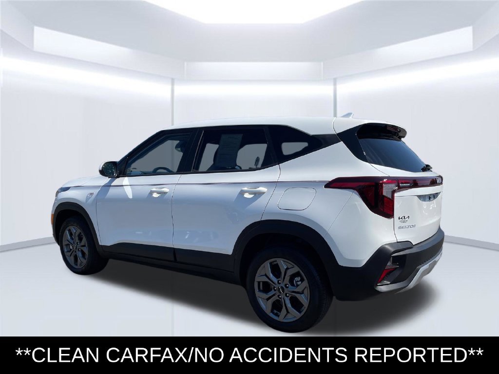 Used 2025 Kia Seltos LX AWD/4WD image 4