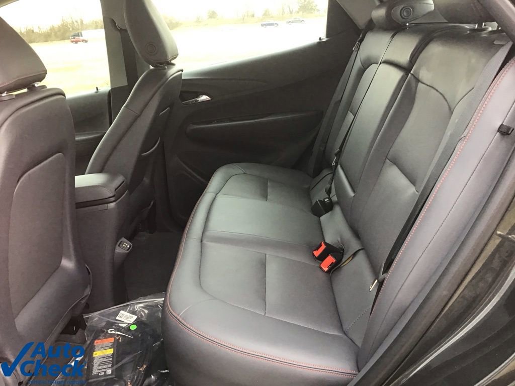 Used 2019 Chevrolet Bolt Premier w/ Infotainment Package image 13