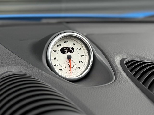 Used 2025 Porsche 718 Cayman GT4 image 24