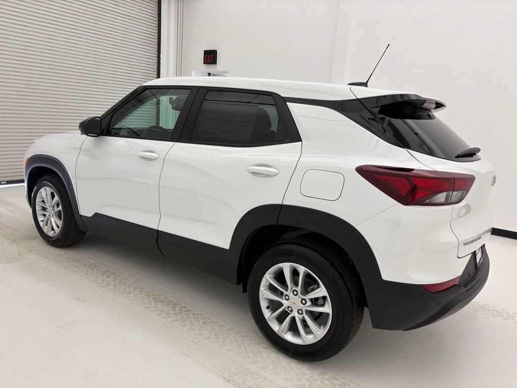 New 2026 Chevrolet TrailBlazer LS w/ LS Convenience Package FWD image 14