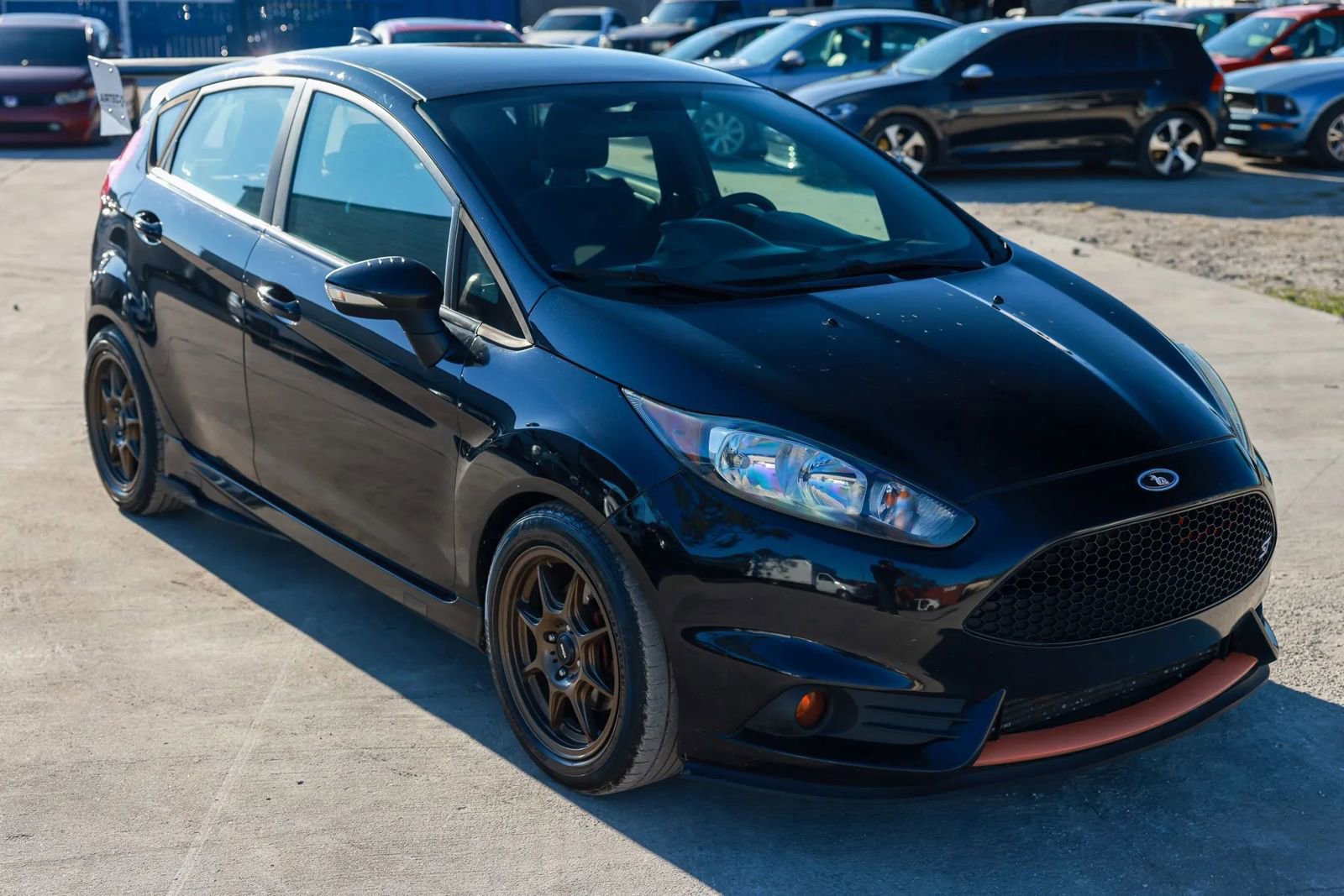 Used 2016 Ford Fiesta ST FWD image 9