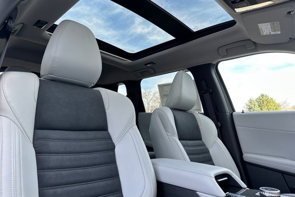 New 2026 Mitsubishi Outlander SE AWD/4WD image 17