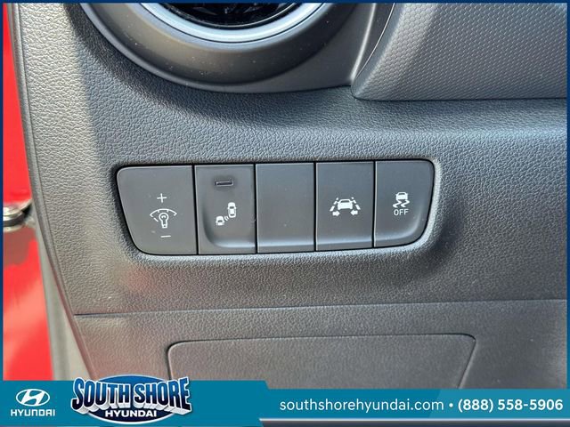 Certified 2021 Hyundai Kona SEL image 18