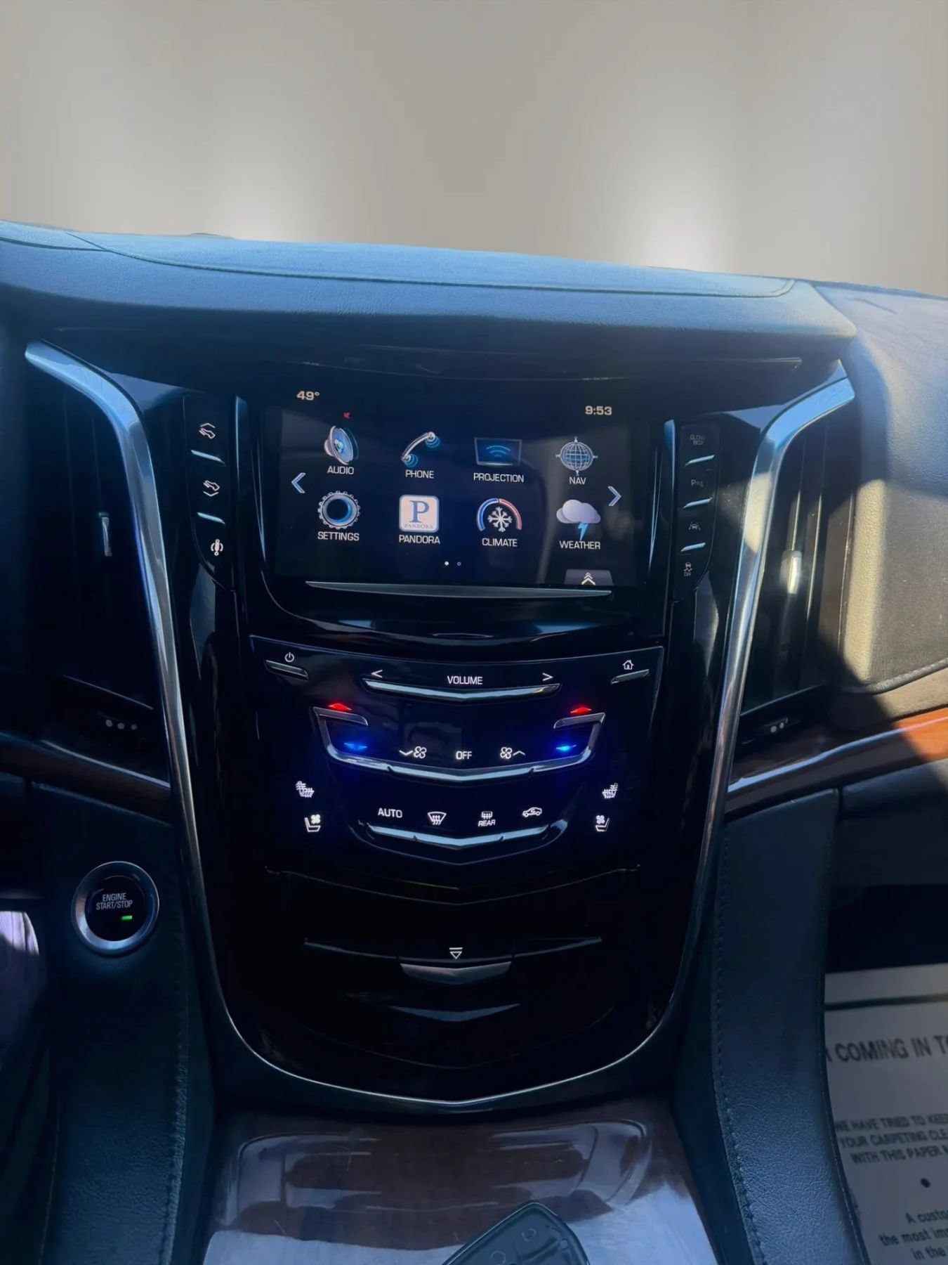 Used 2016 Cadillac Escalade Premium RWD image 15