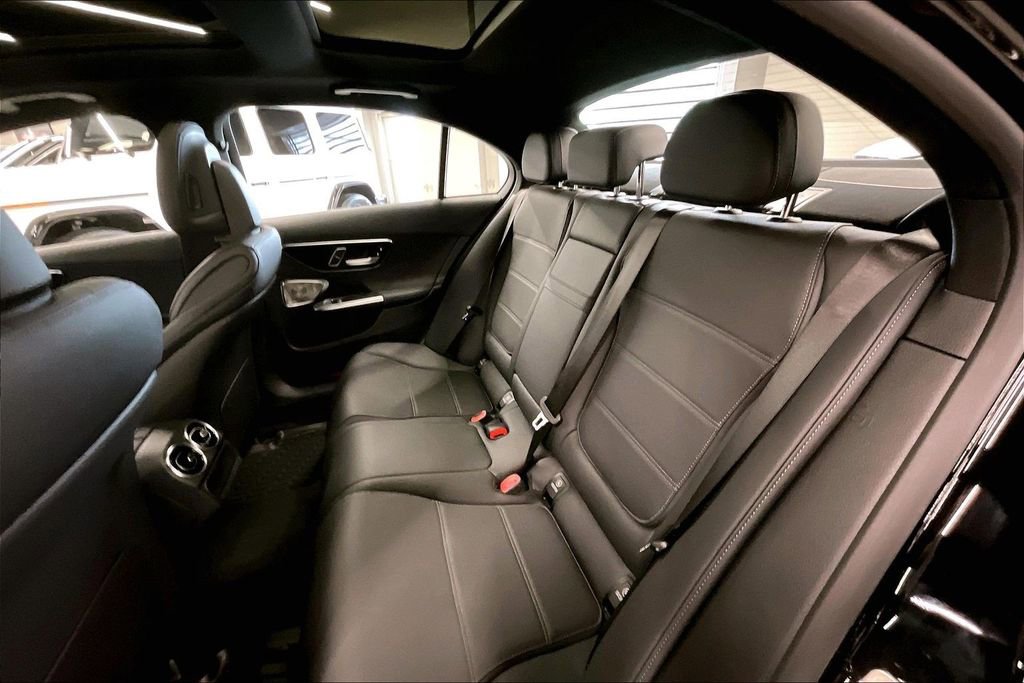 New 2026 Mercedes-Benz C 300 4MATIC Sedan image 10