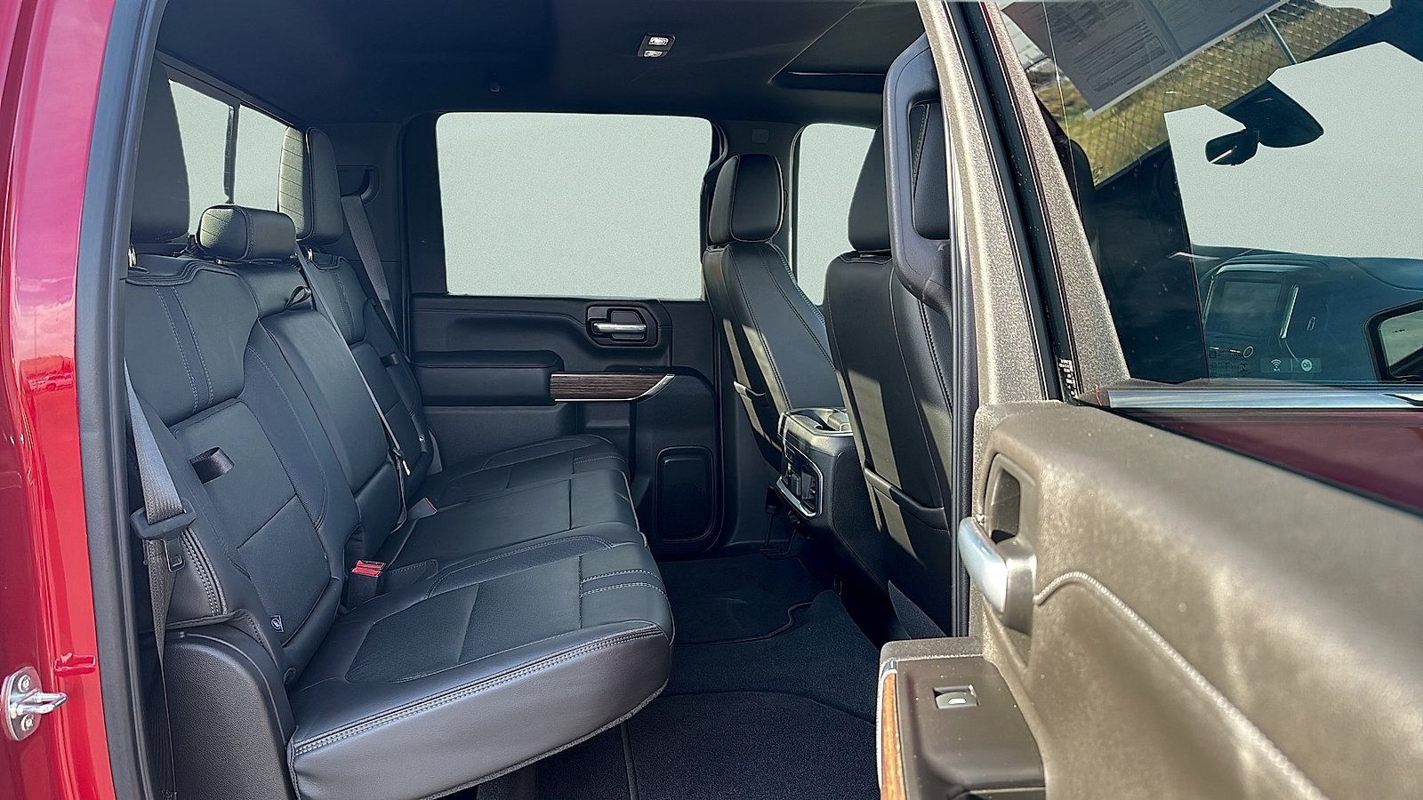 Used 2021 Chevrolet Silverado 3500 High Country AWD/4WD image 25