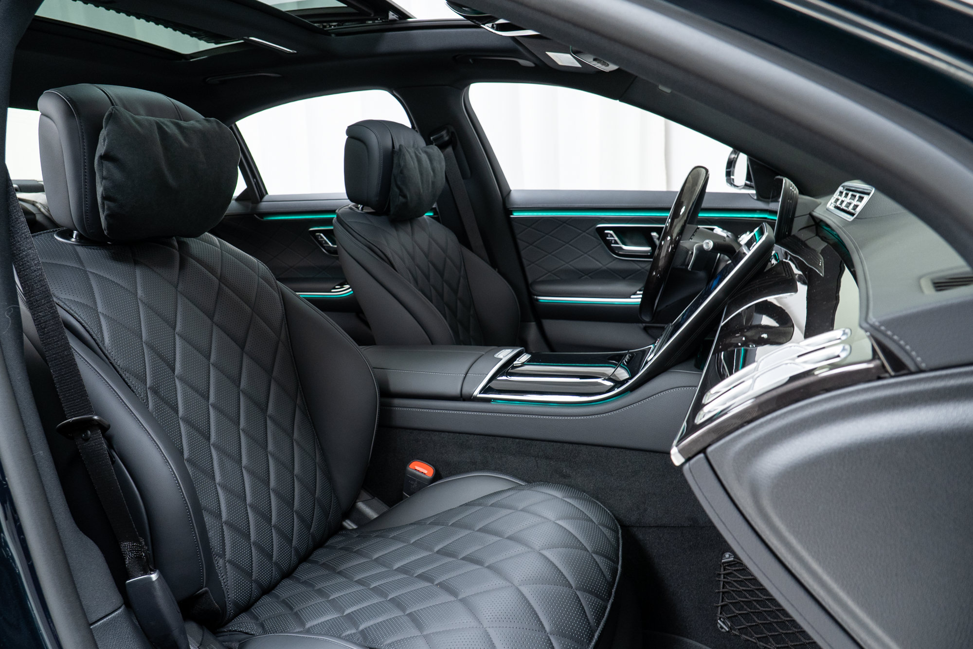 New 2026 Mercedes-Benz S 580 4MATIC Sedan image 23
