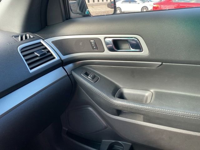Used 2013 Ford Explorer Sport image 23