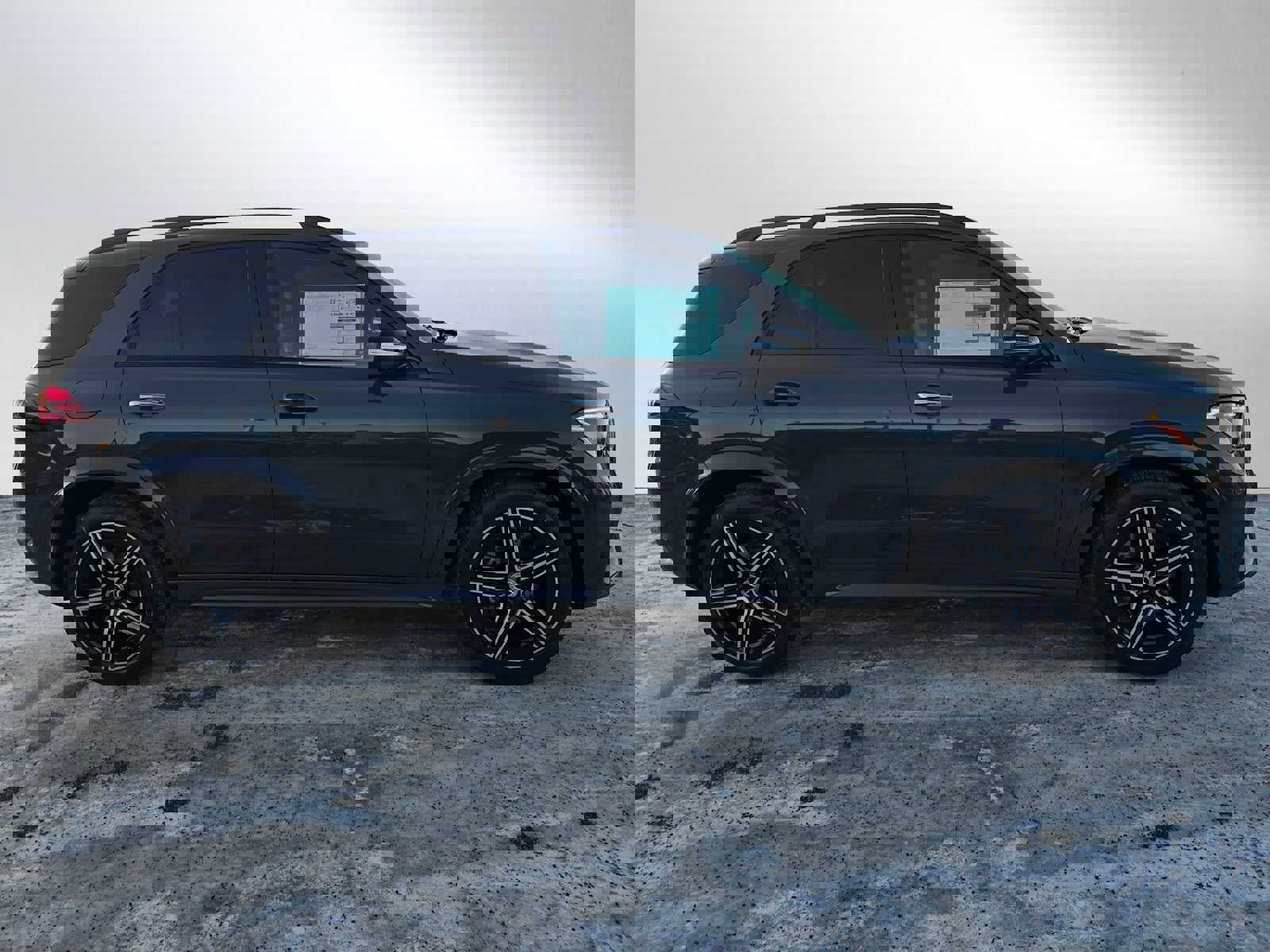 New 2026 Mercedes-Benz GLE 350 4MATIC image 2