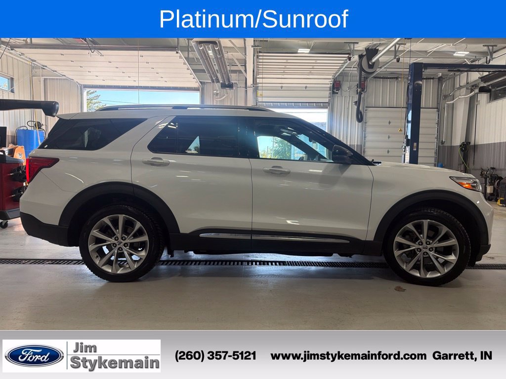 Used 2021 Ford Explorer Platinum w/ Equipment Group 601A AWD/4WD image 13