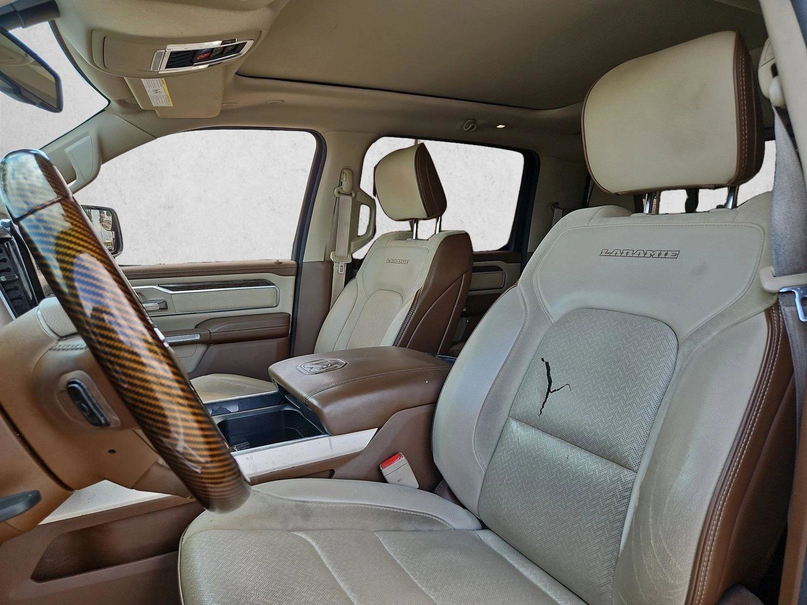 Used 2019 RAM 1500 Laramie RWD image 17