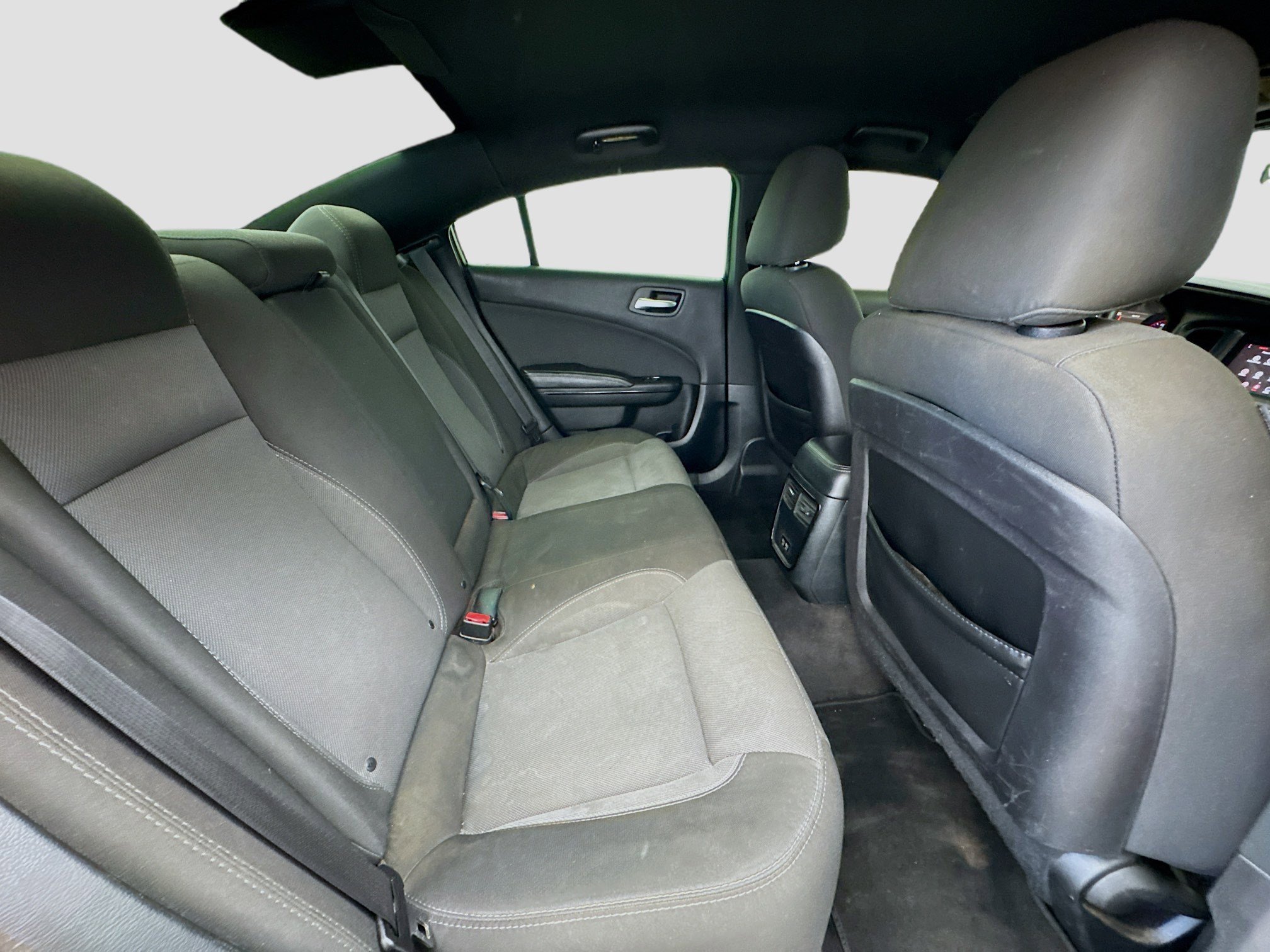 Used 2018 Dodge Charger SXT w/ Blacktop Package image 17