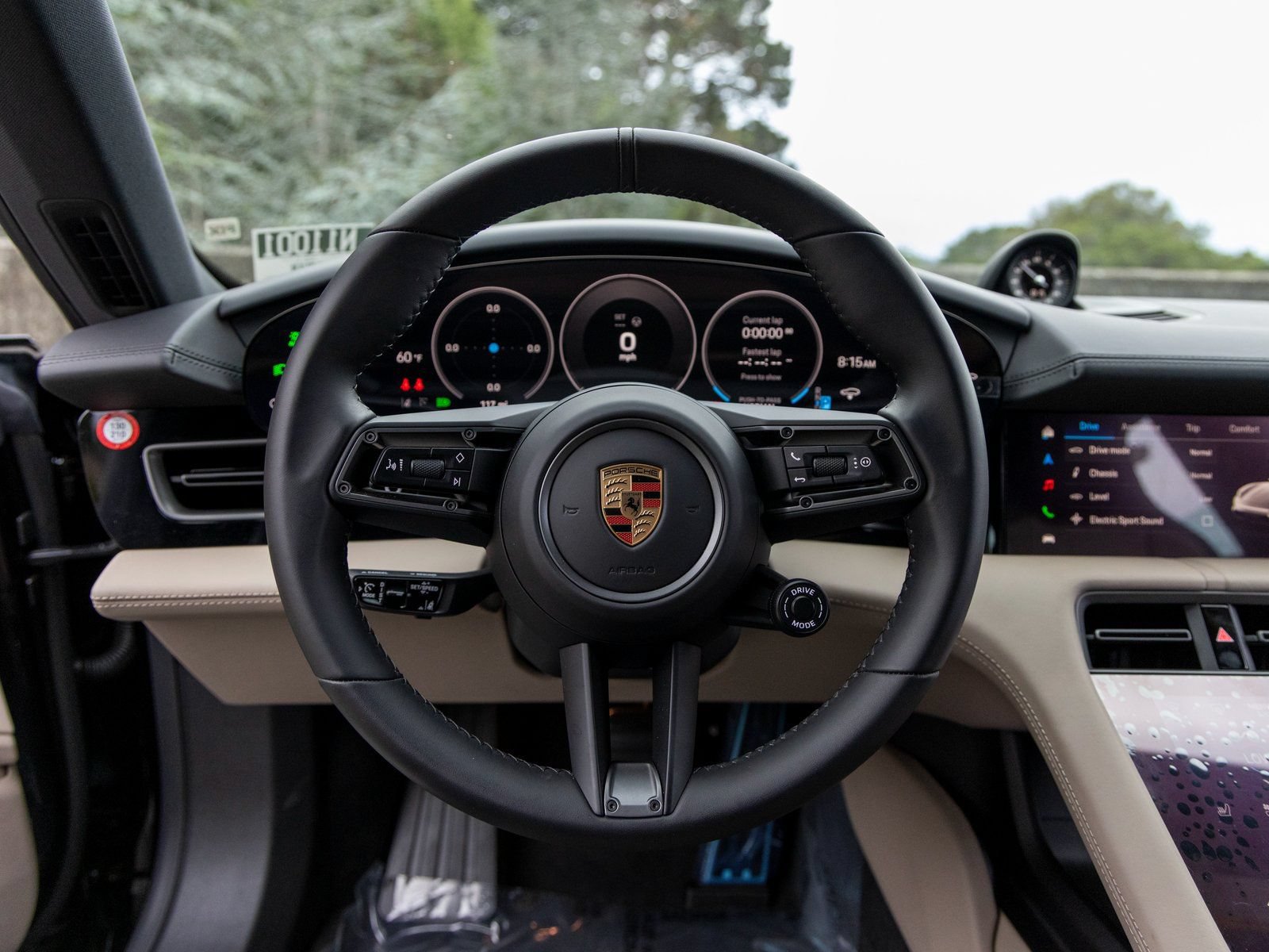 New 2025 Porsche Taycan 4S AWD/4WD image 28