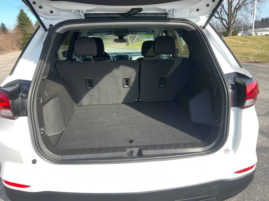 Used 2023 Chevrolet Equinox LS w/ LS Convenience Package image 33