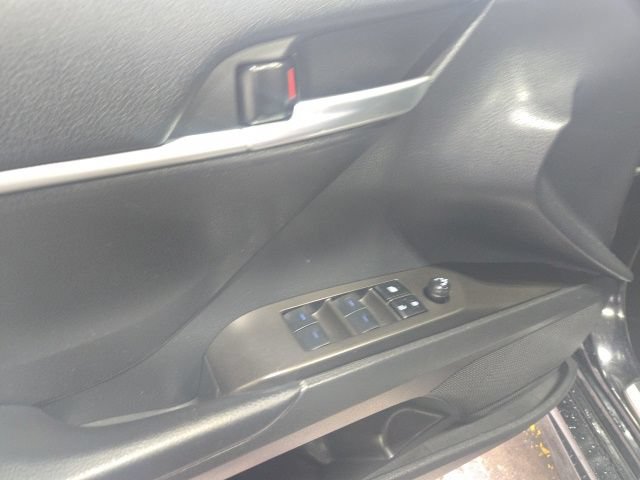 Used 2023 Toyota Camry SE FWD image 22