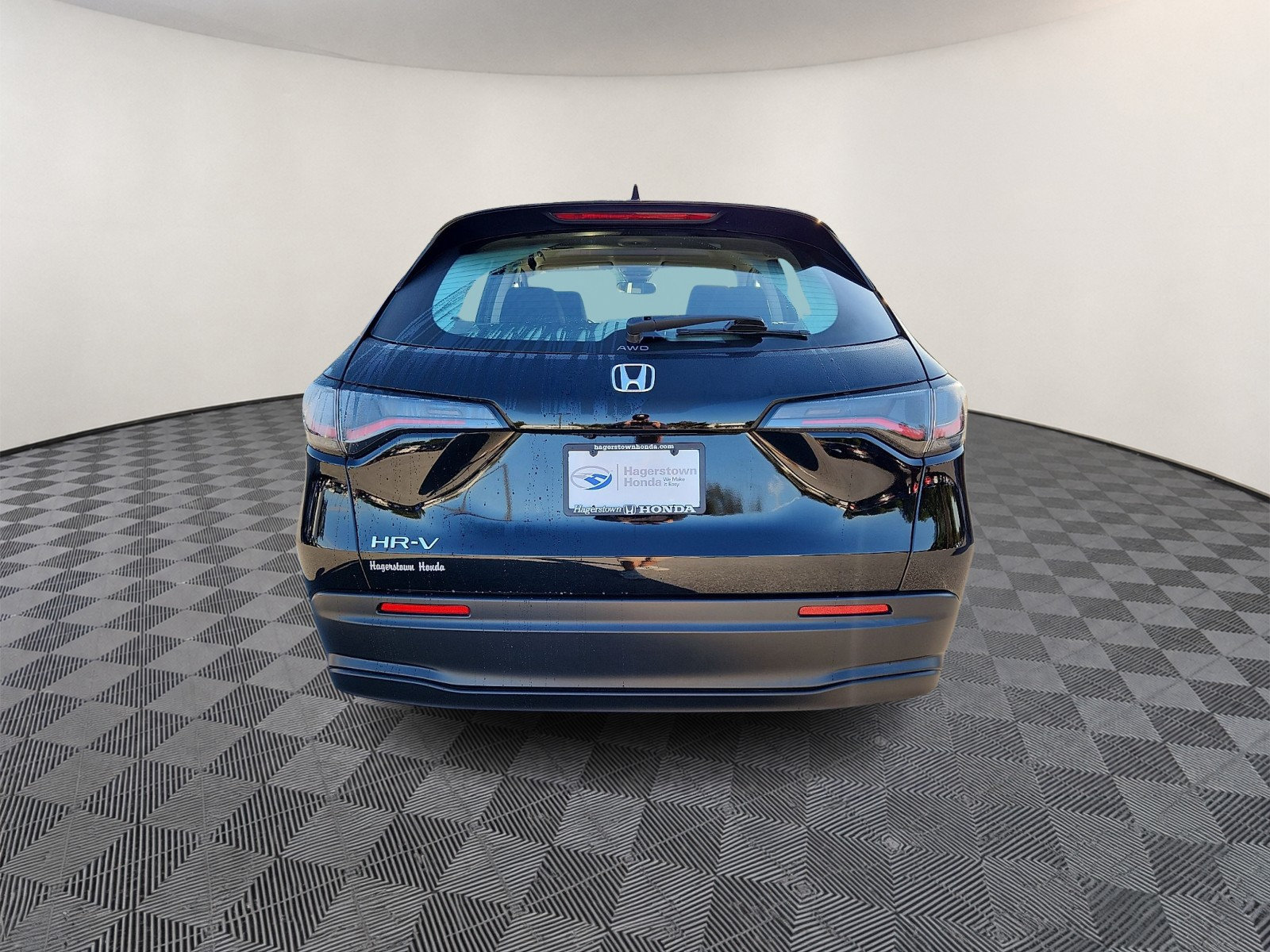 Used 2024 Honda HR-V LX image 5