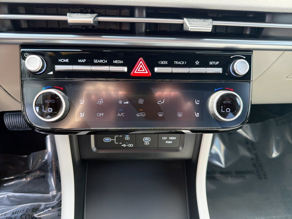 New 2026 Hyundai Tucson Limited AWD/4WD image 17