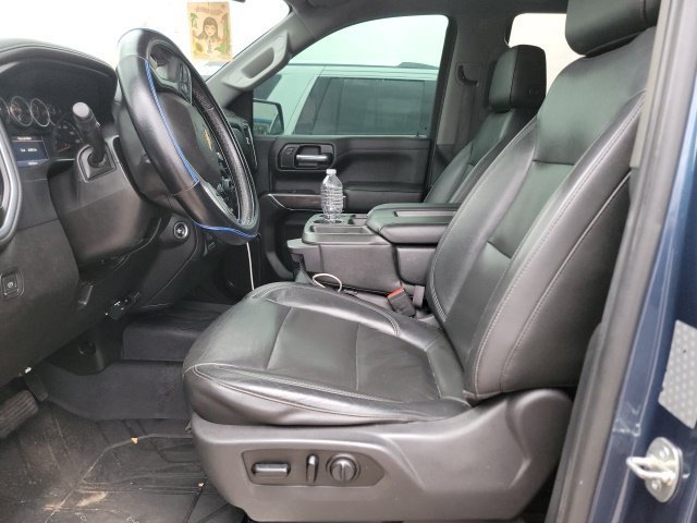 Used 2019 Chevrolet Silverado 1500 LTZ AWD/4WD image 10