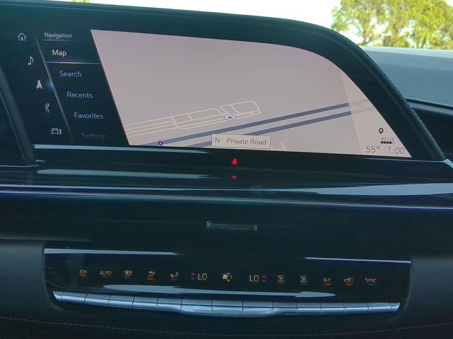 Used 2024 Cadillac Escalade V w/ LPO, ONYX Package image 29