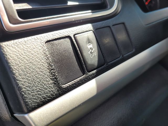 Used 2015 Toyota Camry SE image 17