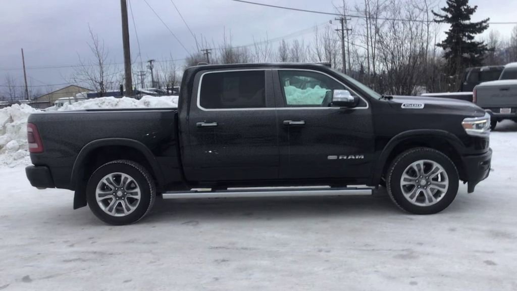 Certified 2022 RAM 1500 Limited w/ Body Color Bumper Group AWD/4WD image 9