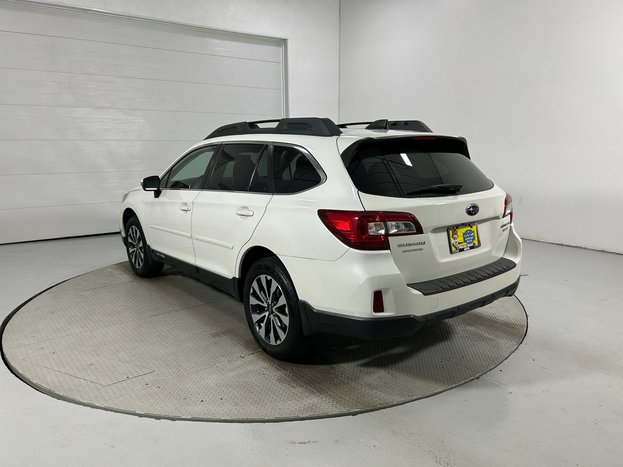 Used 2017 Subaru Outback 2.5i Limited AWD/4WD image 22
