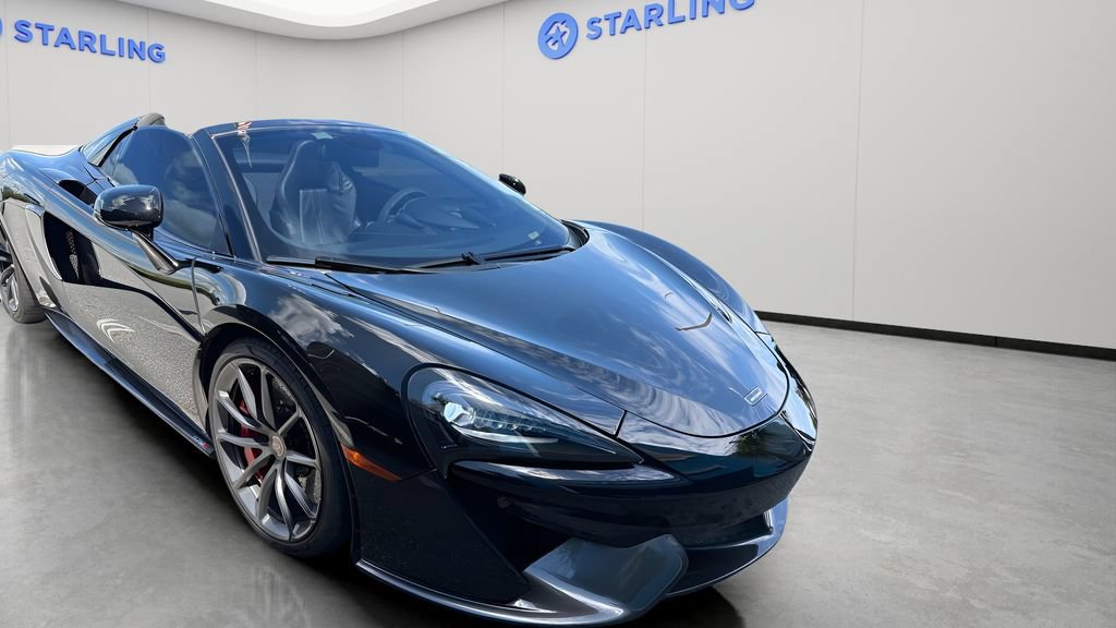 Used 2018 McLaren 570S Spider RWD image 2