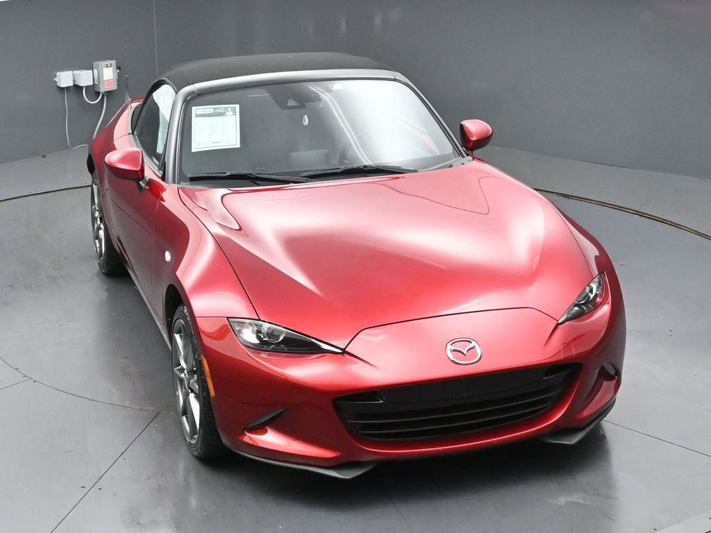 Used 2021 MAZDA MX-5 Miata Grand Touring RWD image 35