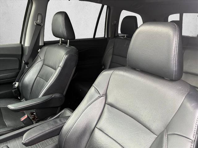 Used 2016 Honda Pilot Elite image 13