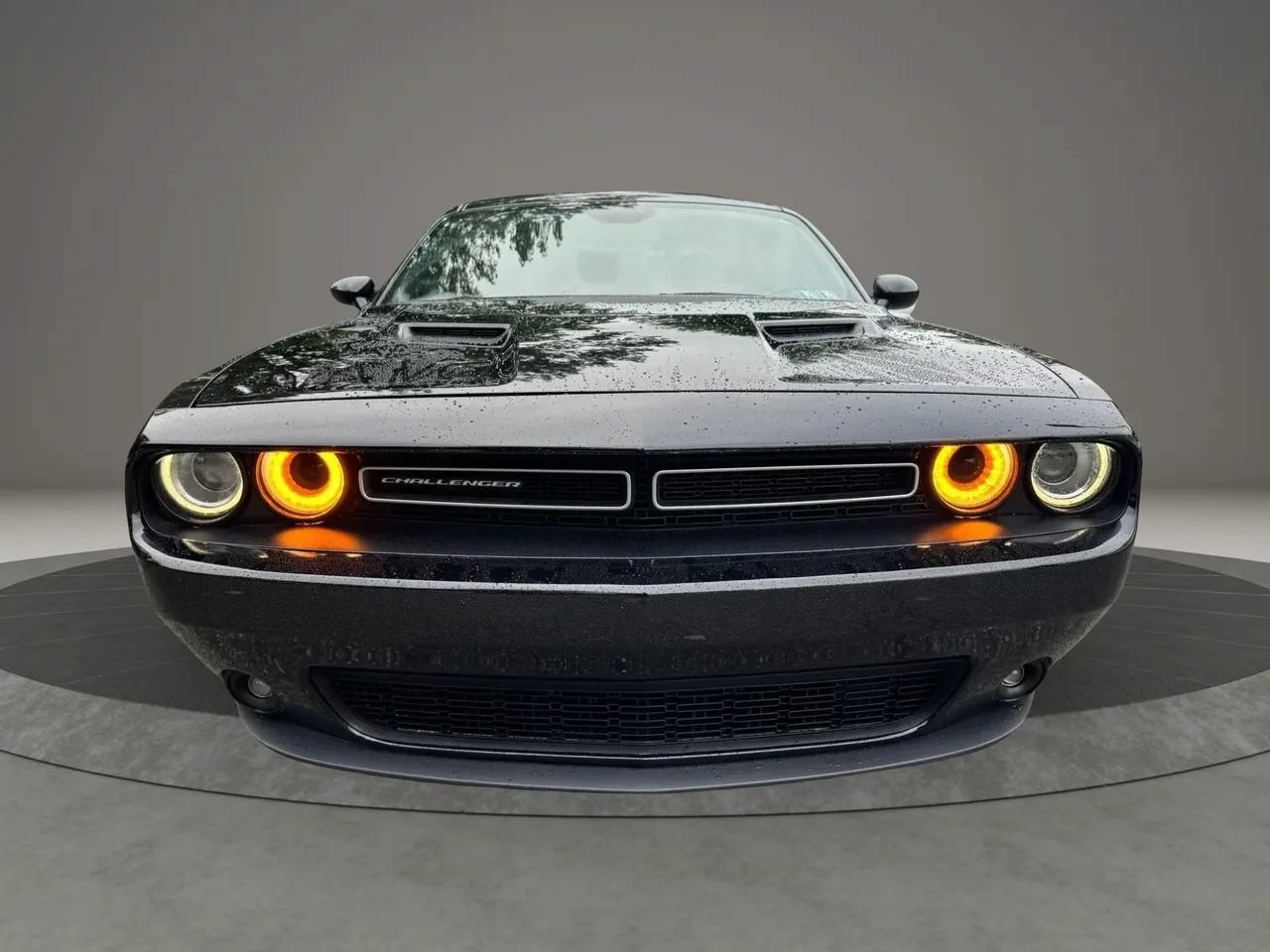 Used 2017 Dodge Challenger GT w/ GT Interior Package AWD/4WD image 8
