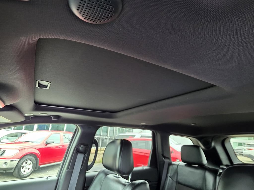 Used 2020 Jeep Grand Cherokee Altitude AWD/4WD image 9