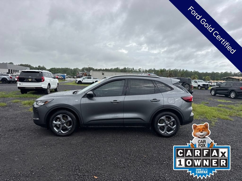 Certified 2025 Ford Escape ST-Line w/ Equipment Group 301A FWD image 3