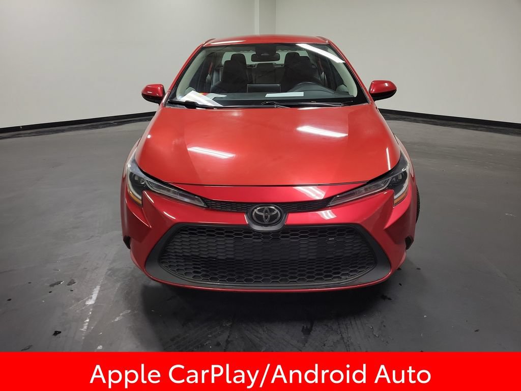 Used 2021 Toyota Corolla LE FWD image 3