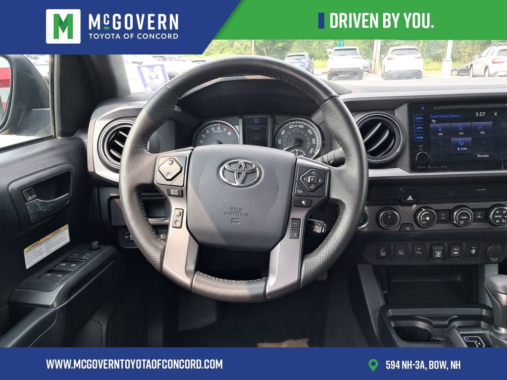 Used 2019 Toyota Tacoma TRD Off-Road w/ Technology Package AWD/4WD image 19