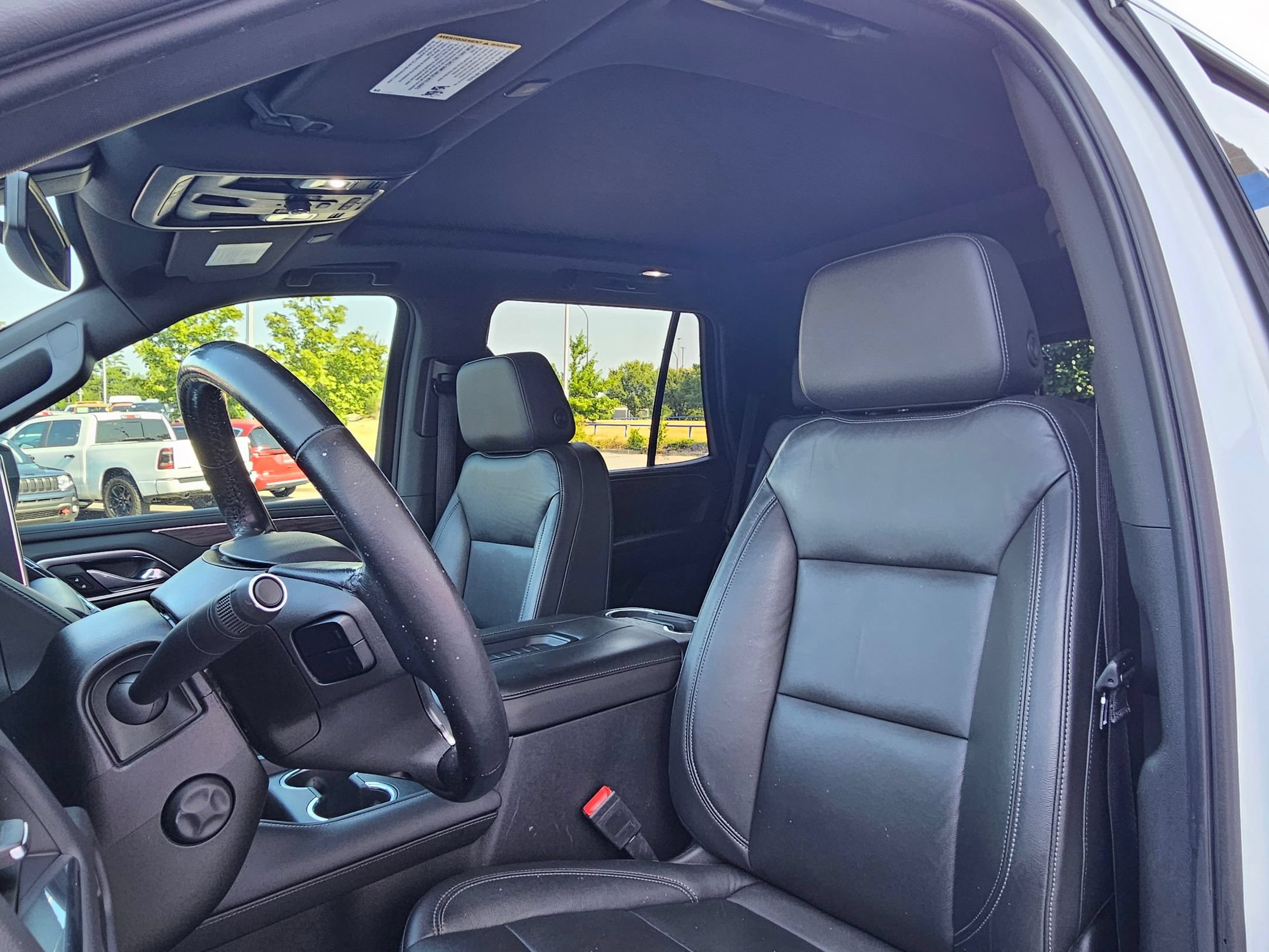 Used 2021 Chevrolet Tahoe LT w/ LT Signature Package AWD/4WD image 21