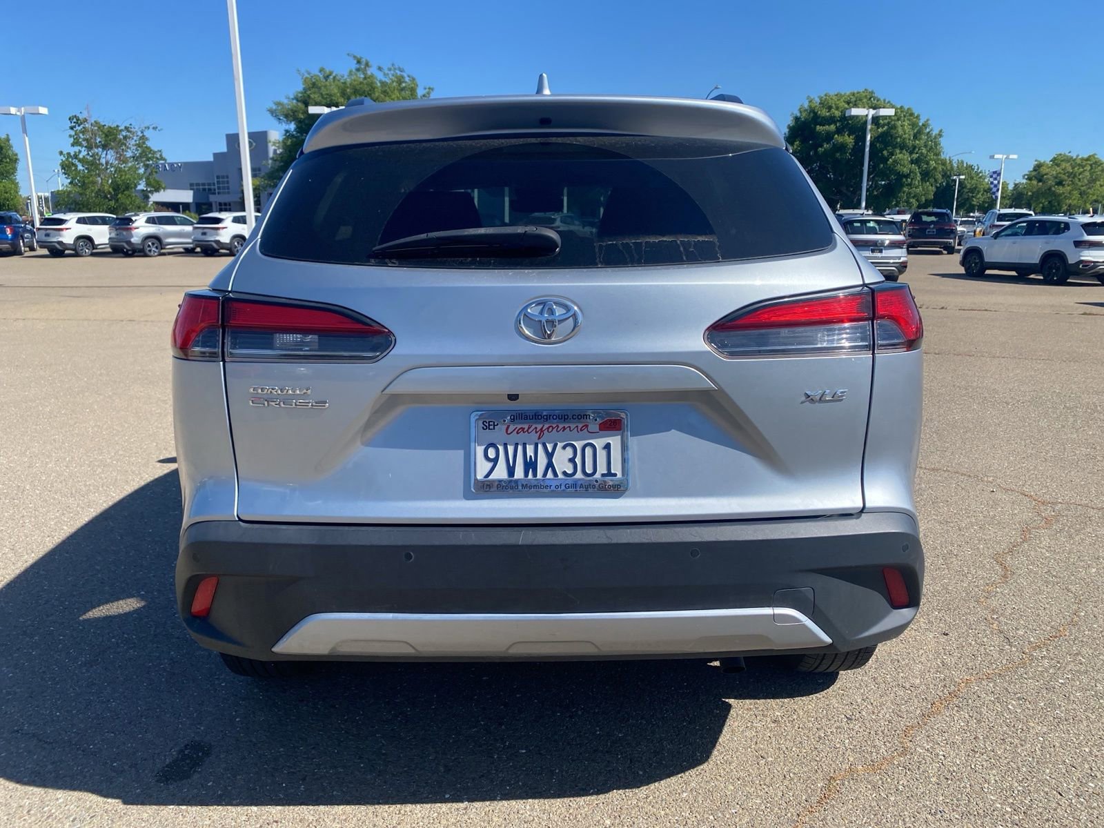 Used 2023 Toyota Corolla Cross XLE FWD image 5