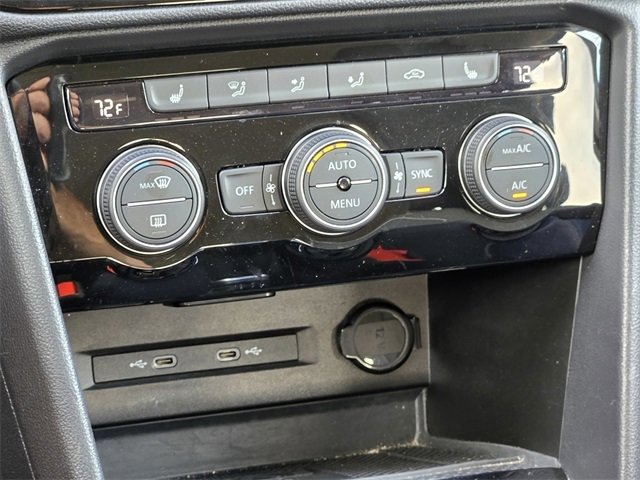 Used 2024 Volkswagen Taos SE image 18