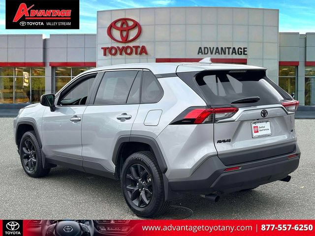 Certified 2025 Toyota RAV4 LE FWD image 10